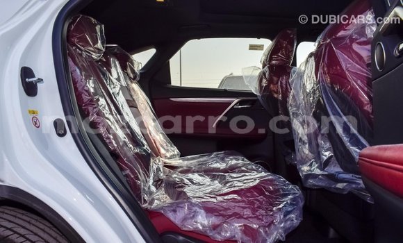 Tenga Imported Lexus RX 300 Chena Mota in Import - Dubai in Cabo Delgado Tenga Imported Lexus RX 300 Chena Mota in Import - Dubai in Cabo Delgado