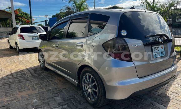 Comprar Usado Honda Fit Prata Carro em Maputo em Maputo Comprar Usado Honda Fit Prata Carro em Maputo em Maputo