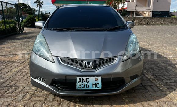 Comprar Usado Honda Fit Prata Carro em Maputo em Maputo Comprar Usado Honda Fit Prata Carro em Maputo em Maputo