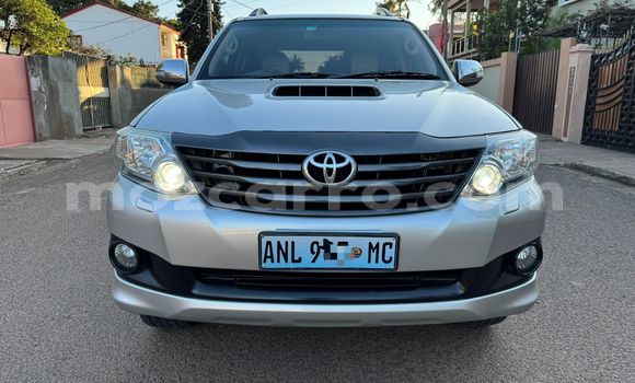 Tenga Tsaru Toyota Fortuner Sirivha Mota in Maputo in Maputo