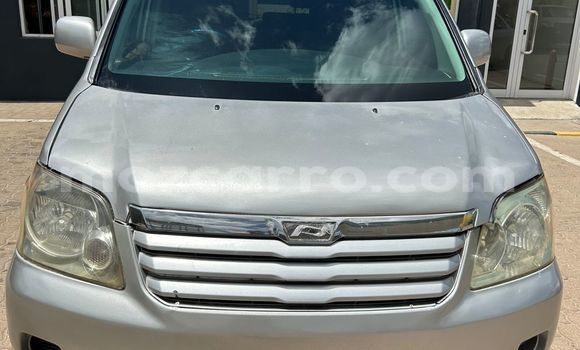 Nunua Ilio tumika Toyota Noah Beige Gari ndani ya Maputo nchini Maputo Nunua Ilio tumika Toyota Noah Beige Gari ndani ya Maputo nchini Maputo