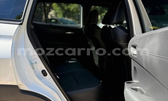 Tenga Itsva Toyota Corolla Cross Chena Mota in Maputo in Maputo Tenga Itsva Toyota Corolla Cross Chena Mota in Maputo in Maputo