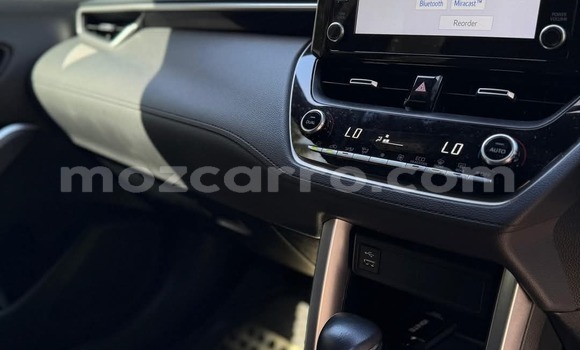 Tenga Itsva Toyota Corolla Cross Chena Mota in Maputo in Maputo Tenga Itsva Toyota Corolla Cross Chena Mota in Maputo in Maputo