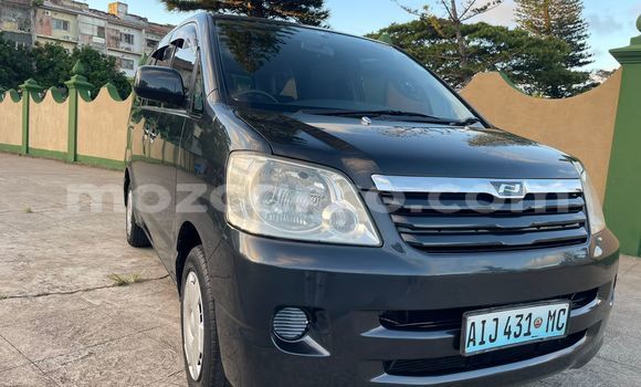 Comprar Usado Toyota Noah Preto Carro em Maputo em Maputo Comprar Usado Toyota Noah Preto Carro em Maputo em Maputo