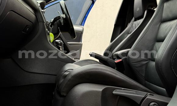 Buy Used Volkswagen Golf R Blue Car in Maputo in Maputo Buy Used Volkswagen Golf R Blue Car in Maputo in Maputo