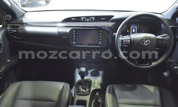 Comprar Usado Toyota Hilux Bege Carro em Gilé em Zambezia Comprar Usado Toyota Hilux Bege Carro em Gilé em Zambezia
