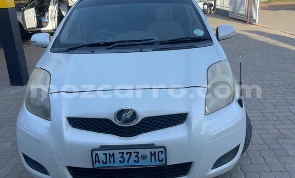 Buy Used Toyota Vitz White Car in Maputo in Maputo Buy Used Toyota Vitz White Car in Maputo in Maputo