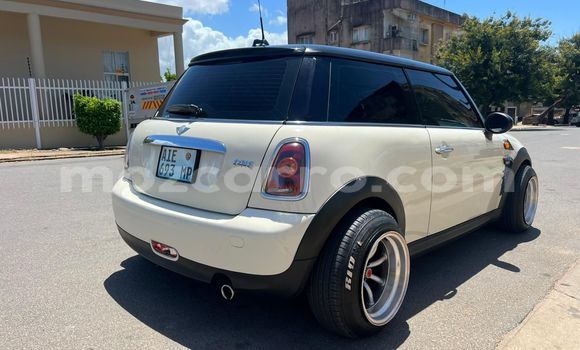 Tenga Tsaru Mini Cooper S clubman Chena Mota in Maputo in Maputo Tenga Tsaru Mini Cooper S clubman Chena Mota in Maputo in Maputo