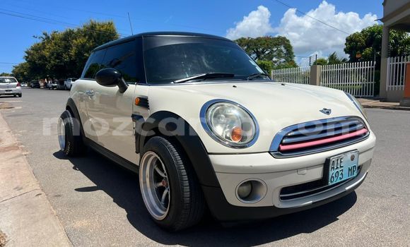 Tenga Tsaru Mini Cooper S clubman Chena Mota in Maputo in Maputo Tenga Tsaru Mini Cooper S clubman Chena Mota in Maputo in Maputo