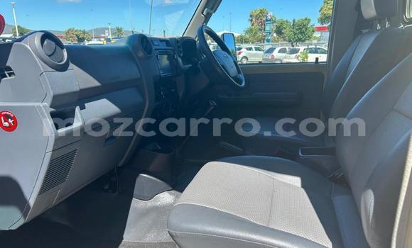 Comprar Usado Toyota Land Cruiser De outros Carro em Maputo em Maputo Comprar Usado Toyota Land Cruiser De outros Carro em Maputo em Maputo
