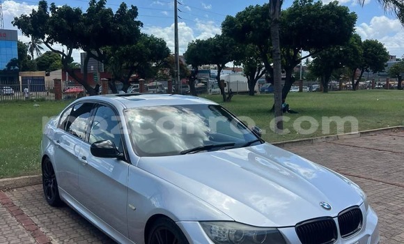 Tenga Tsaru BMW 3-Series Zvimwe Mota in Maputo in Maputo Tenga Tsaru BMW 3-Series Zvimwe Mota in Maputo in Maputo
