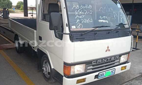 Nunua Ilio tumika Mitsubishi Airtrek Nyeupe Gari ndani ya Maputo nchini Maputo