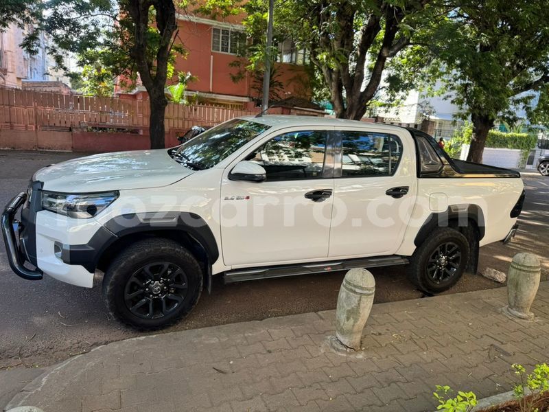 Big with watermark toyota hiluxe revo maputo maputo 35393