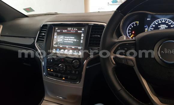 Comprar Usado Jeep Grand Cherokee Branco Carro em Maputo em Maputo Comprar Usado Jeep Grand Cherokee Branco Carro em Maputo em Maputo