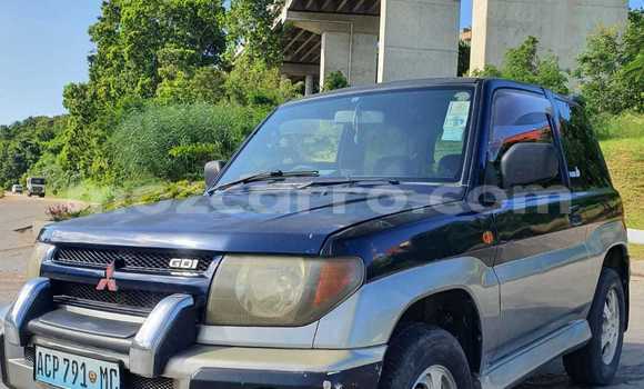 Nunua Ilio tumika Mitsubishi Pajero iO Bluu Gari ndani ya Maputo nchini Maputo Nunua Ilio tumika Mitsubishi Pajero iO Bluu Gari ndani ya Maputo nchini Maputo