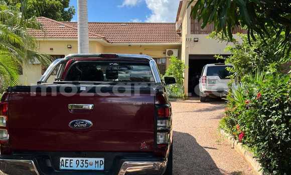 Nunua Ilio tumika Ford Ranger Nyekundu Gari ndani ya Maputo nchini Maputo Nunua Ilio tumika Ford Ranger Nyekundu Gari ndani ya Maputo nchini Maputo