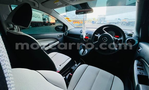 Comprar Usado Mazda Demio De outros Carro em Maputo em Maputo Comprar Usado Mazda Demio De outros Carro em Maputo em Maputo