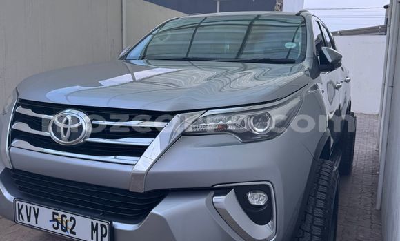 Tenga Tsaru Toyota Fortuner Sirivha Mota in Maputo in Maputo Tenga Tsaru Toyota Fortuner Sirivha Mota in Maputo in Maputo