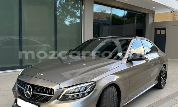 Tenga Itsva Mercedes-Benz C-Classe Zvimwe Mota in Maputo in Maputo Tenga Itsva Mercedes-Benz C-Classe Zvimwe Mota in Maputo in Maputo
