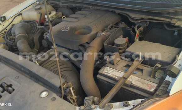 Comprar Usado Mazda BT-50 Branco Carro em Maputo em Maputo Comprar Usado Mazda BT-50 Branco Carro em Maputo em Maputo