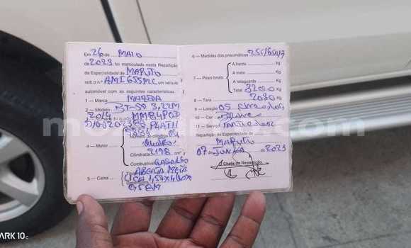 Comprar Usado Mazda BT-50 Branco Carro em Maputo em Maputo Comprar Usado Mazda BT-50 Branco Carro em Maputo em Maputo