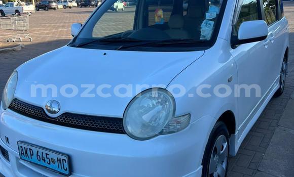 Nunua Ilio tumika Toyota Sienta Nyeupe Gari ndani ya Maputo nchini Maputo Nunua Ilio tumika Toyota Sienta Nyeupe Gari ndani ya Maputo nchini Maputo
