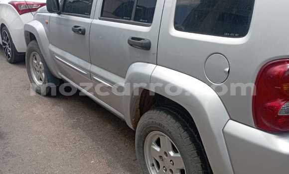 Comprar Usado Jeep Cherokee De outros Carro em Maputo em Maputo Comprar Usado Jeep Cherokee De outros Carro em Maputo em Maputo
