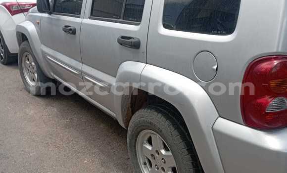 Comprar Usado Jeep Cherokee De outros Carro em Maputo em Maputo Comprar Usado Jeep Cherokee De outros Carro em Maputo em Maputo