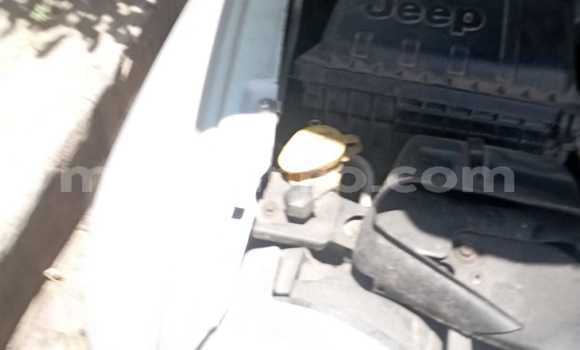 Comprar Usado Jeep Cherokee De outros Carro em Maputo em Maputo Comprar Usado Jeep Cherokee De outros Carro em Maputo em Maputo