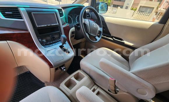 Tenga Tsaru Toyota Vellfire Zvimwe Mota in Maputo in Maputo Tenga Tsaru Toyota Vellfire Zvimwe Mota in Maputo in Maputo