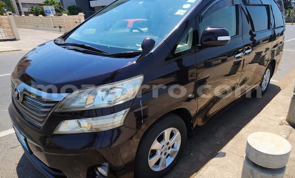 Tenga Tsaru Toyota Vellfire Zvimwe Mota in Maputo in Maputo Tenga Tsaru Toyota Vellfire Zvimwe Mota in Maputo in Maputo