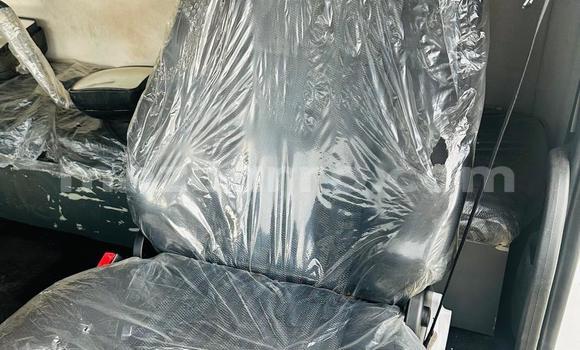 Comprar Novo Toyota Dyna Branco Caminhão em Maputo em Maputo Comprar Novo Toyota Dyna Branco Caminhão em Maputo em Maputo