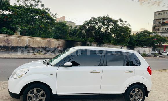 Nunua Mpya Mazda Verisa Nyeupe Gari ndani ya Maputo nchini Maputo Nunua Mpya Mazda Verisa Nyeupe Gari ndani ya Maputo nchini Maputo