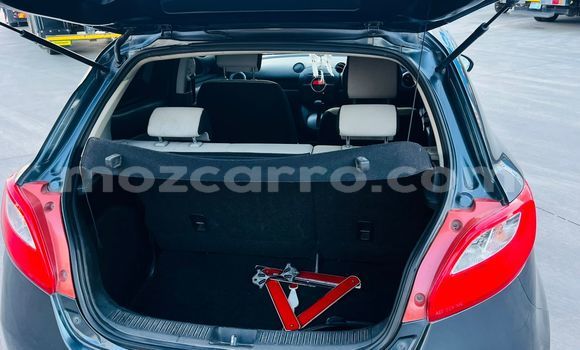 Comprar Usado Mazda Demio De outros Carro em Maputo em Maputo Comprar Usado Mazda Demio De outros Carro em Maputo em Maputo