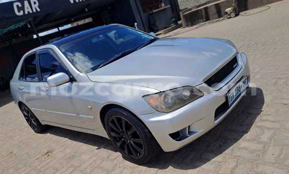 Buy Used Toyota Altezza Silver Car in Maputo in Maputo Buy Used Toyota Altezza Silver Car in Maputo in Maputo