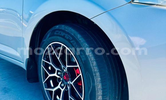 Comprar Usado Toyota Ractis Prata Carro em Maputo em Maputo Comprar Usado Toyota Ractis Prata Carro em Maputo em Maputo