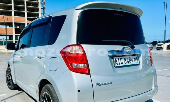 Comprar Usado Toyota Ractis Prata Carro em Maputo em Maputo Comprar Usado Toyota Ractis Prata Carro em Maputo em Maputo