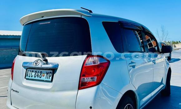 Comprar Usado Toyota Ractis Prata Carro em Maputo em Maputo Comprar Usado Toyota Ractis Prata Carro em Maputo em Maputo