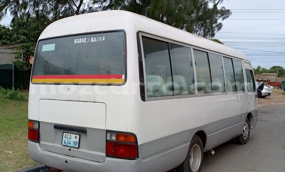 Tenga Tsaru Toyota Coaster Zvimwe Mota in Maputo in Maputo Tenga Tsaru Toyota Coaster Zvimwe Mota in Maputo in Maputo