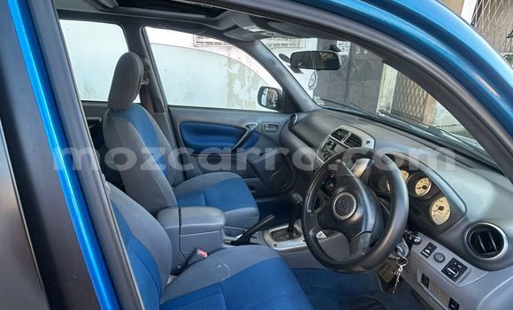 Comprar Usado Toyota RAV4 Azul Carro em Maputo em Maputo Comprar Usado Toyota RAV4 Azul Carro em Maputo em Maputo