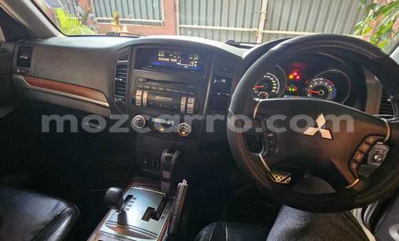 Comprar Usado Mitsubishi Pajero De outros Carro em Maputo em Maputo Comprar Usado Mitsubishi Pajero De outros Carro em Maputo em Maputo