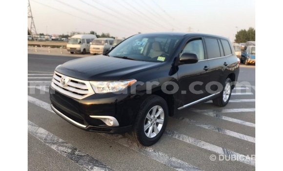 Tenga Imported Toyota Highlander Nhema Mota in Import - Dubai in Cabo Delgado Tenga Imported Toyota Highlander Nhema Mota in Import - Dubai in Cabo Delgado