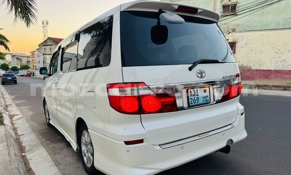 Tenga Tsaru Toyota Alphard Chena Mota in Maputo in Maputo Tenga Tsaru Toyota Alphard Chena Mota in Maputo in Maputo
