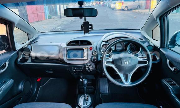 Nunua Ilio tumika Honda Fit Fedha Gari ndani ya Maputo nchini Maputo Nunua Ilio tumika Honda Fit Fedha Gari ndani ya Maputo nchini Maputo