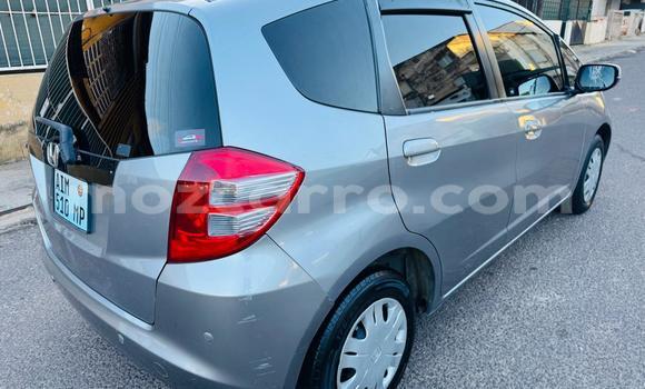Nunua Ilio tumika Honda Fit Fedha Gari ndani ya Maputo nchini Maputo Nunua Ilio tumika Honda Fit Fedha Gari ndani ya Maputo nchini Maputo