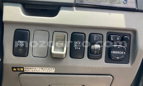 Nunua Ilio tumika Toyota Voxy Fedha Gari ndani ya Maputo nchini Maputo Nunua Ilio tumika Toyota Voxy Fedha Gari ndani ya Maputo nchini Maputo