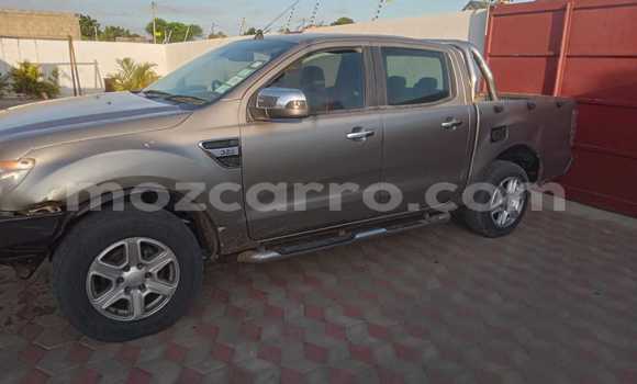 Nunua Ilio tumika Ford Ranger Brown Gari ndani ya Maputo nchini Maputo Nunua Ilio tumika Ford Ranger Brown Gari ndani ya Maputo nchini Maputo