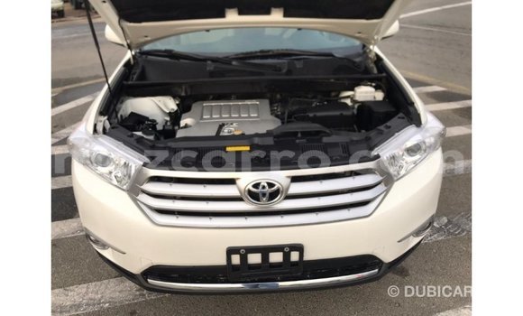 Comprar Importar Toyota Highlander Branco Carro em Import - Dubai em Cabo Delgado Comprar Importar Toyota Highlander Branco Carro em Import - Dubai em Cabo Delgado