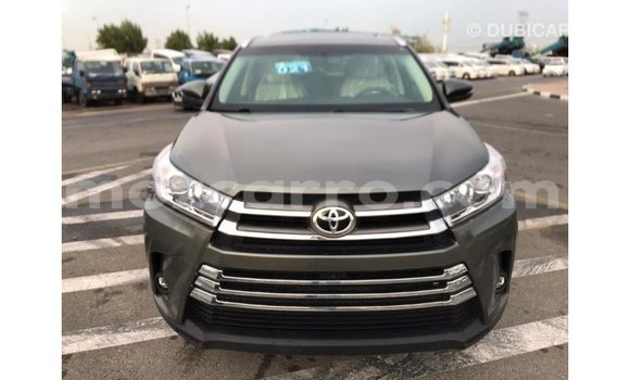 Comprar Importar Toyota Highlander De outros Carro em Import - Dubai em Cabo Delgado Comprar Importar Toyota Highlander De outros Carro em Import - Dubai em Cabo Delgado