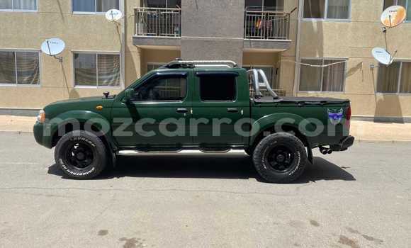 Nunua Ilio tumika Nissan Hardbody Kijani Gari ndani ya Maputo nchini Maputo Nunua Ilio tumika Nissan Hardbody Kijani Gari ndani ya Maputo nchini Maputo